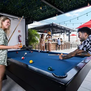 Digital Nomads & Coliving Hostel