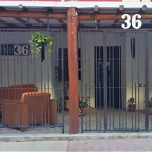 Quarto em Acomodações Particulares Tulbayab 36, Cancún